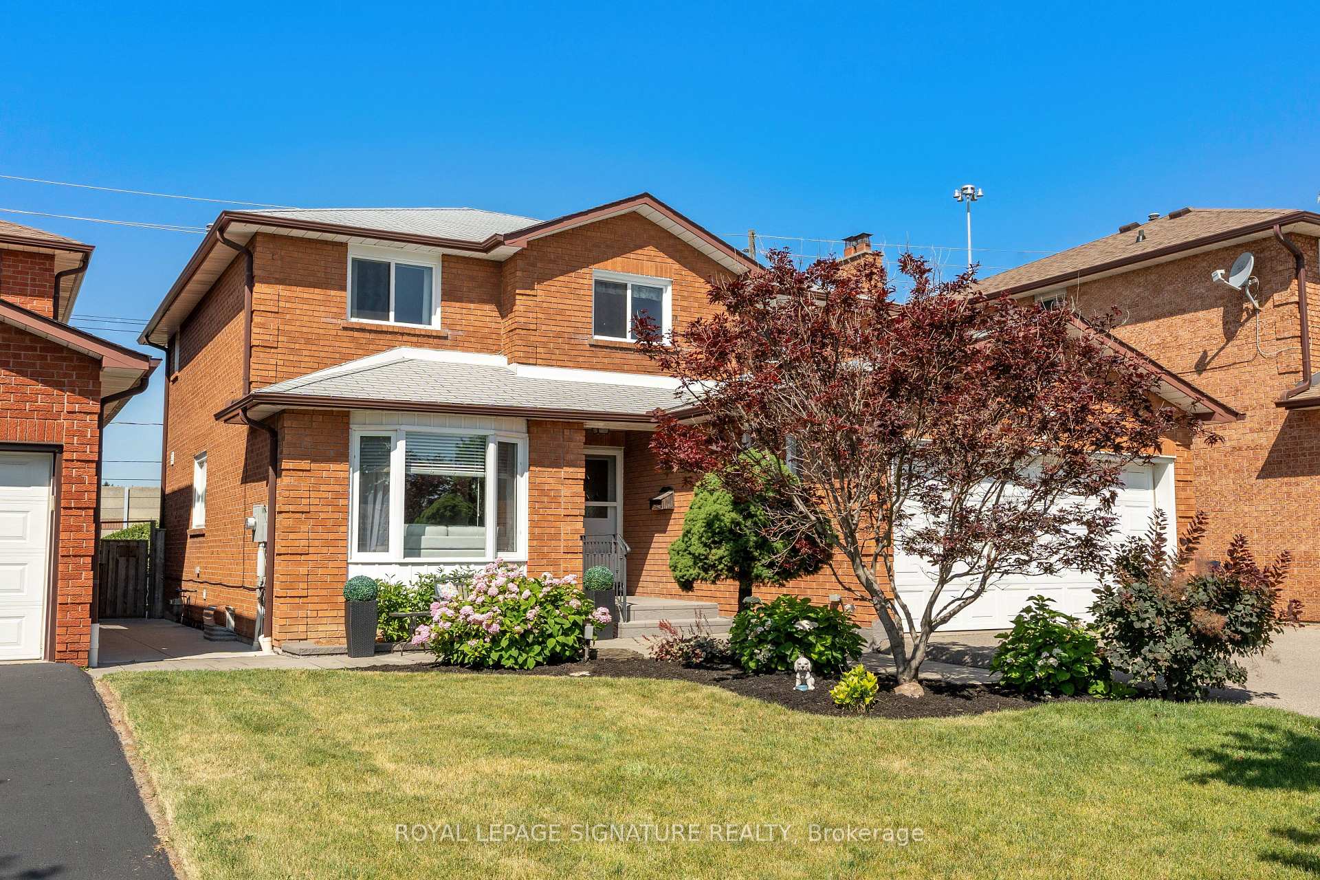 Photo 1 of 146 Beaver Bend Crescent, Etobicoke, Eringate-Centennial-West Deane — HOMEH
