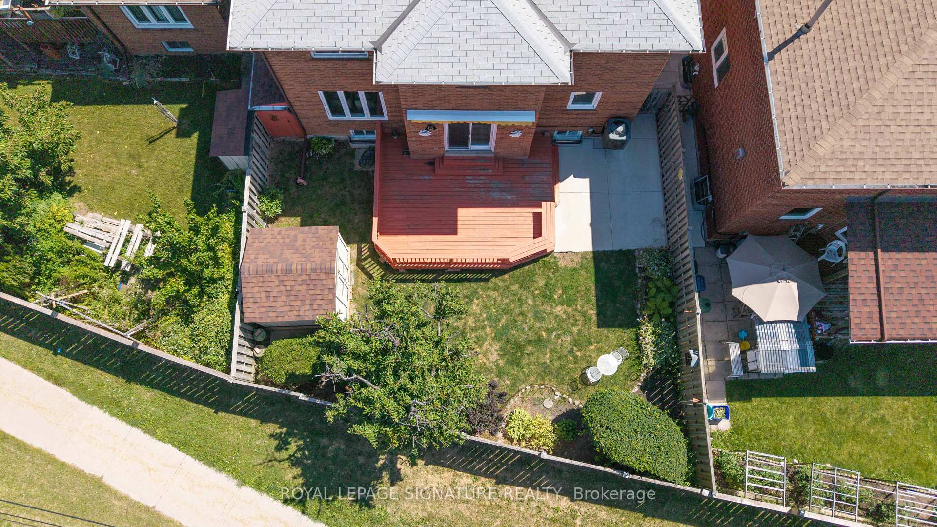 Photo 10 of 146 Beaver Bend Crescent, Etobicoke, Eringate-Centennial-West Deane — HOMEH