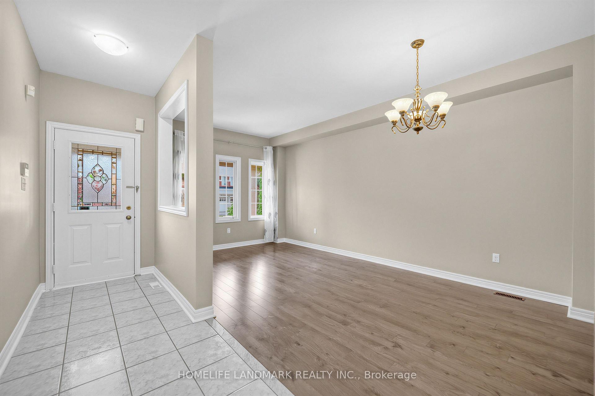 Photo 3 of 97 Annina Crescent, Markham, Village Green-South Unionville — HOMEH