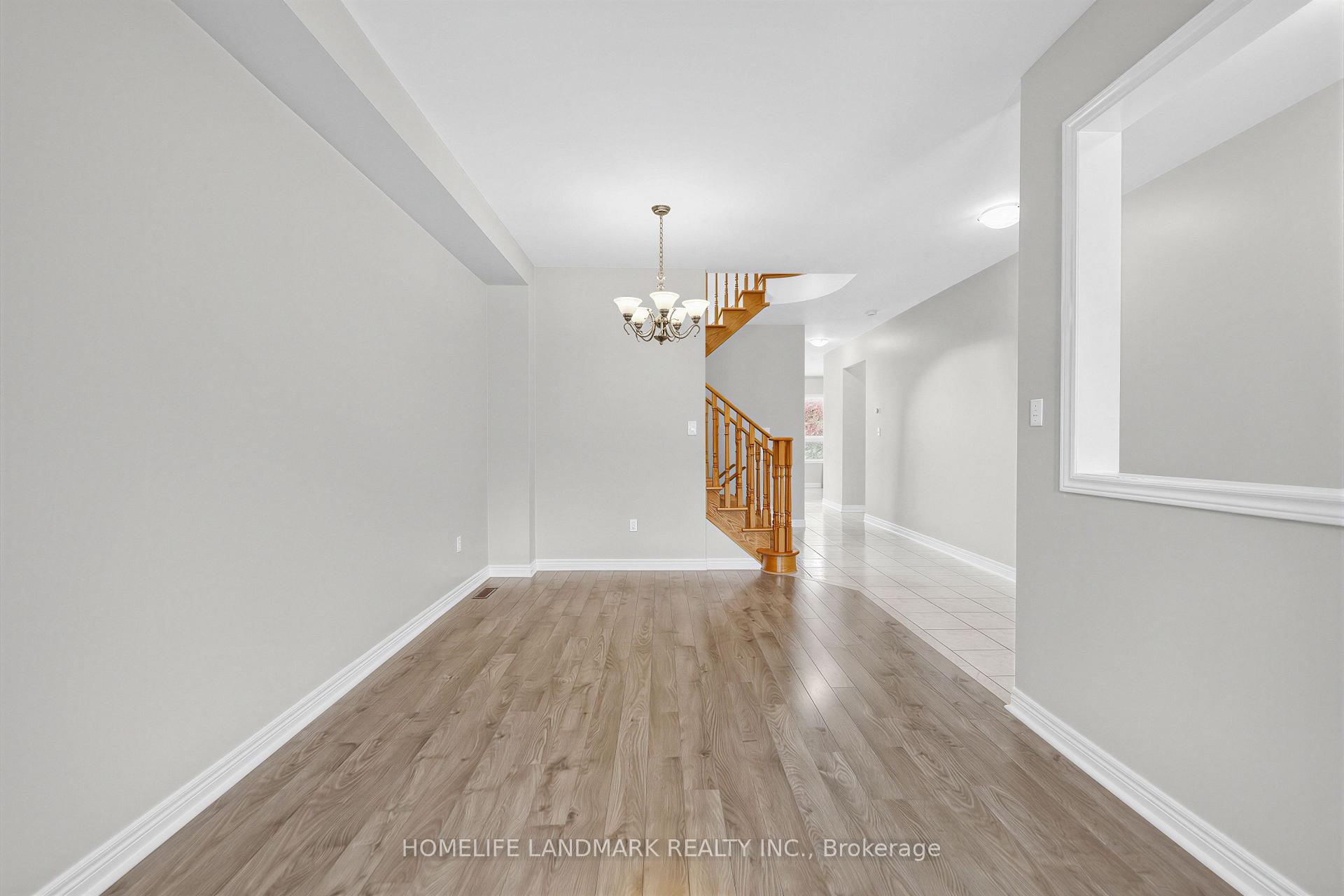 Photo 5 of 97 Annina Crescent, Markham, Village Green-South Unionville — HOMEH