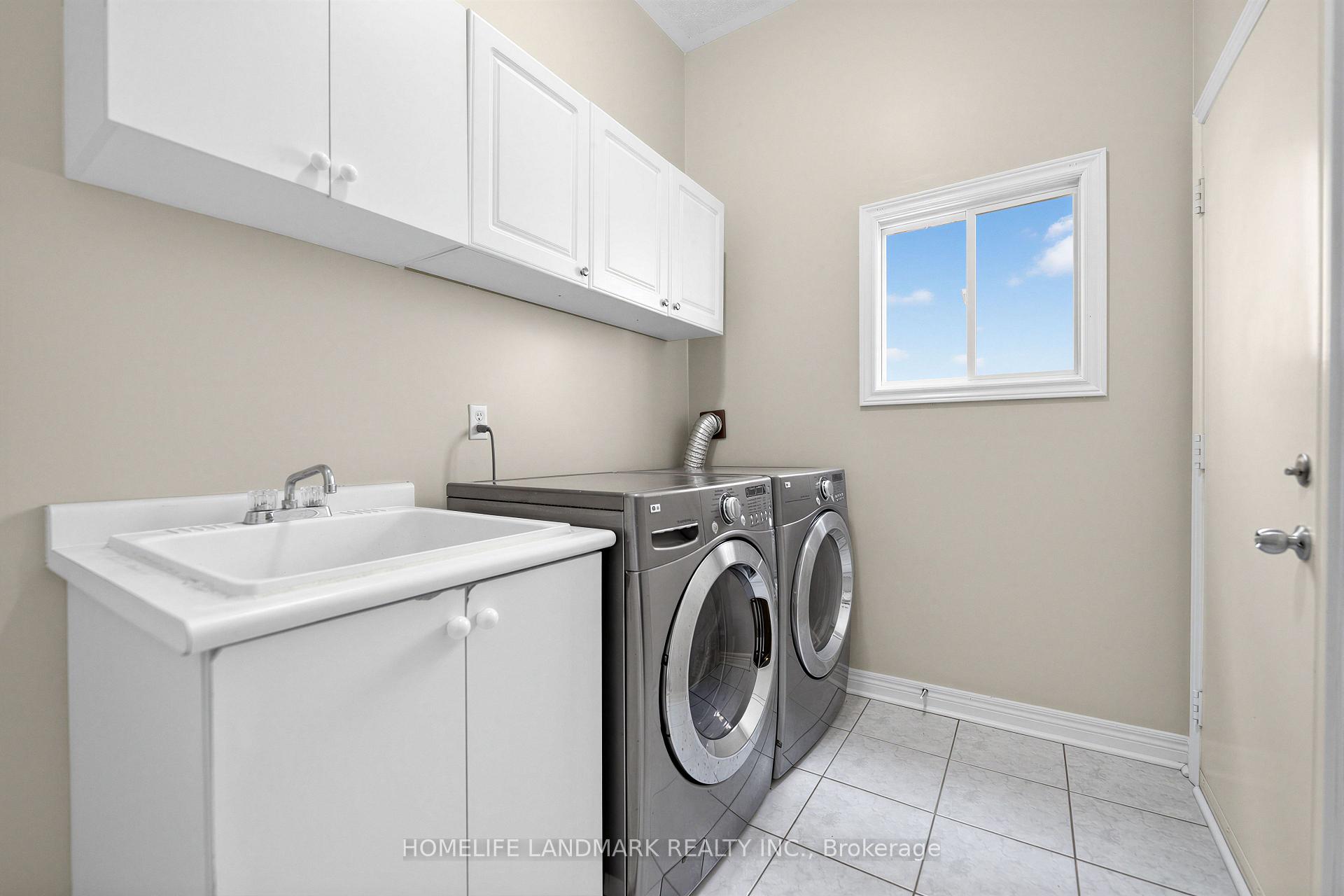 Photo 20 of 97 Annina Crescent, Markham, Village Green-South Unionville — HOMEH