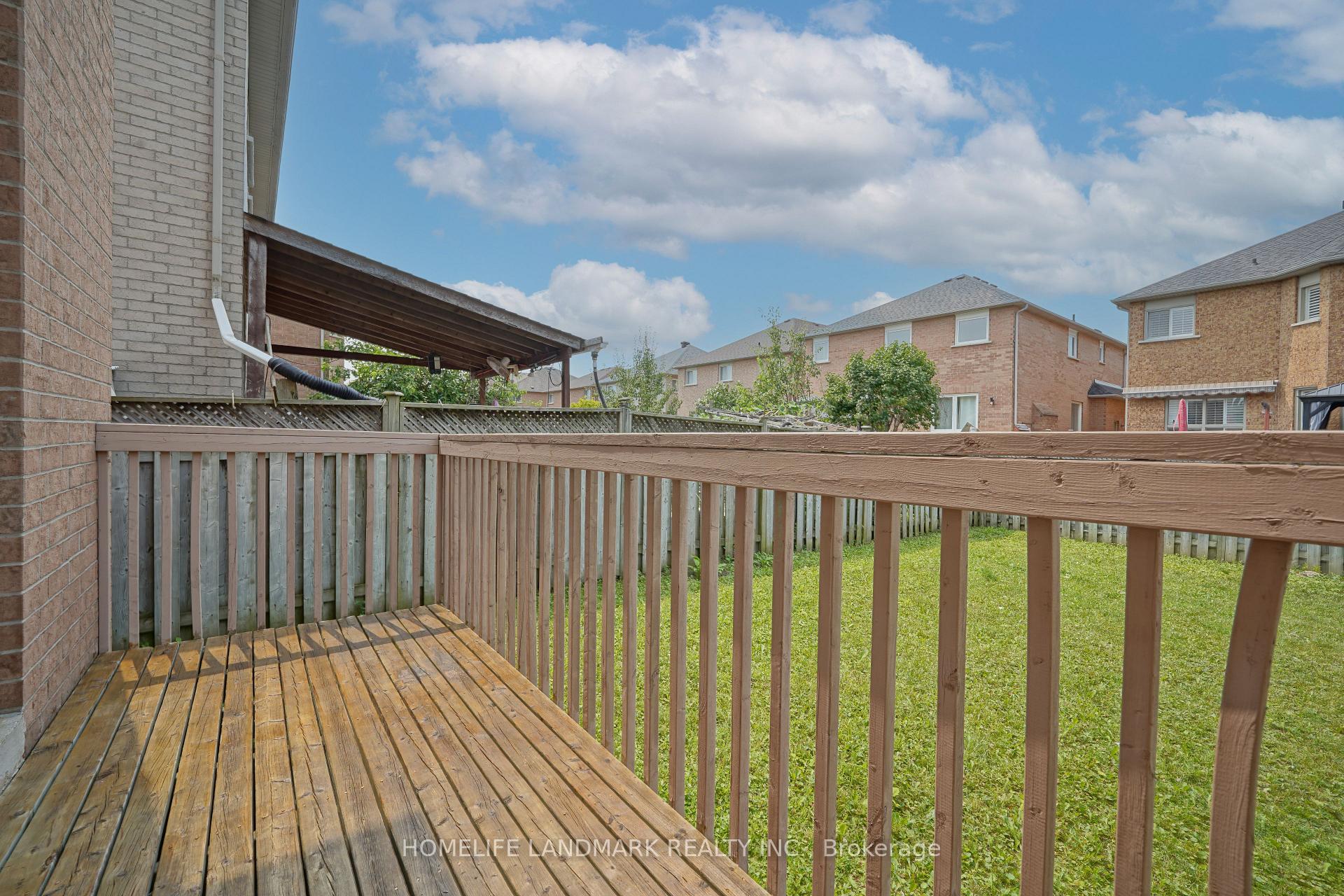 Photo 25 of 97 Annina Crescent, Markham, Village Green-South Unionville — HOMEH