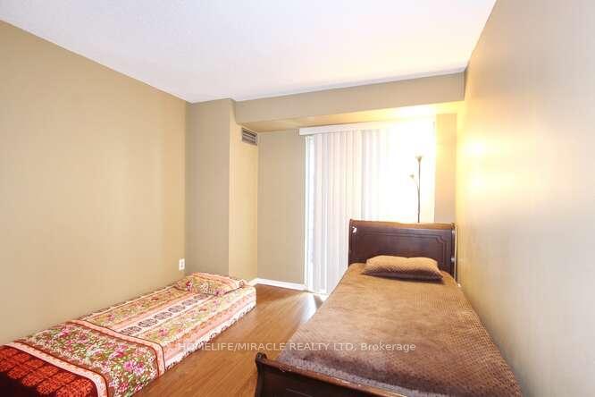 Photo 25 of Unit 806, 400 Webb Drive, Mississauga, City Centre — HOMEH