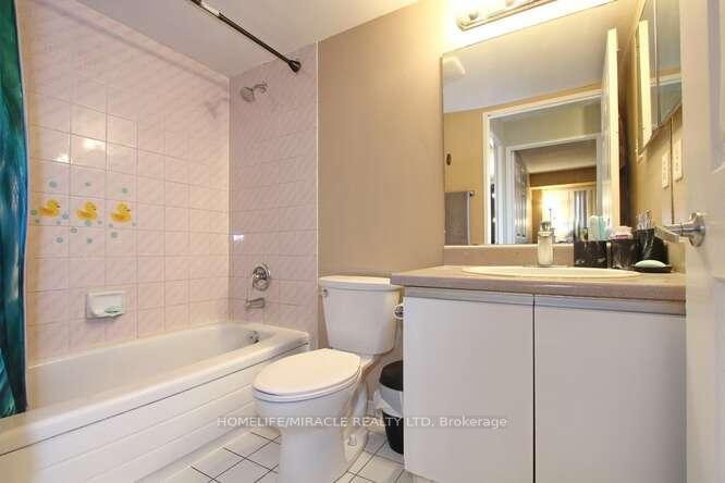 Photo 27 of Unit 806, 400 Webb Drive, Mississauga, City Centre — HOMEH