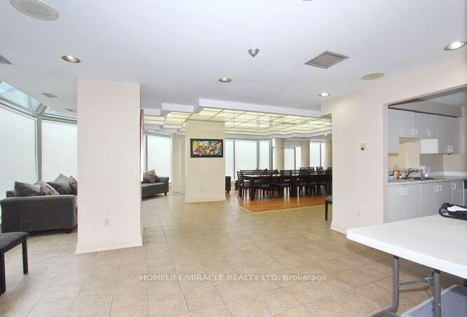 Photo 43 of Unit 806, 400 Webb Drive, Mississauga, City Centre — HOMEH