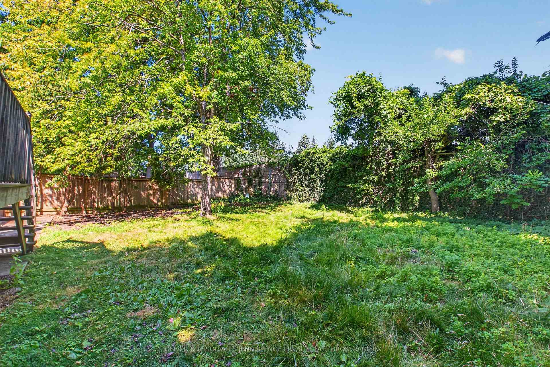 Photo 34 of 64 Nathaniel Court, London, North G — HOMEH