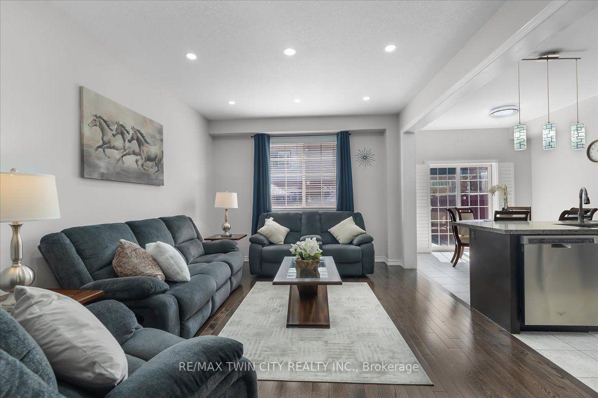 Photo 7 of 655 Murray Meadows Place, Milton, Clarke — HOMEH