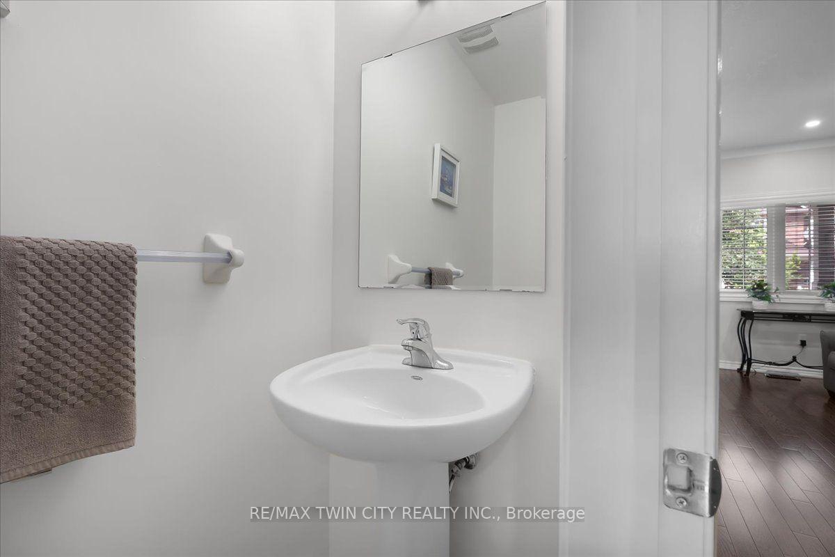 Photo 17 of 655 Murray Meadows Place, Milton, Clarke — HOMEH