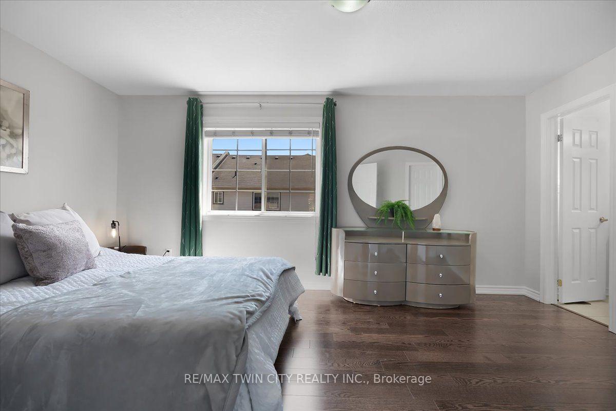 Photo 21 of 655 Murray Meadows Place, Milton, Clarke — HOMEH