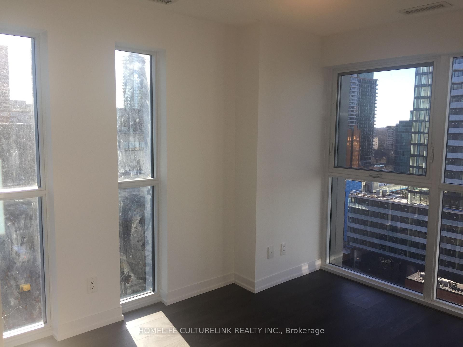 Photo 5 of Unit 1505, 125 Redpath Avenue, Toronto, Mount Pleasant West — HOMEH