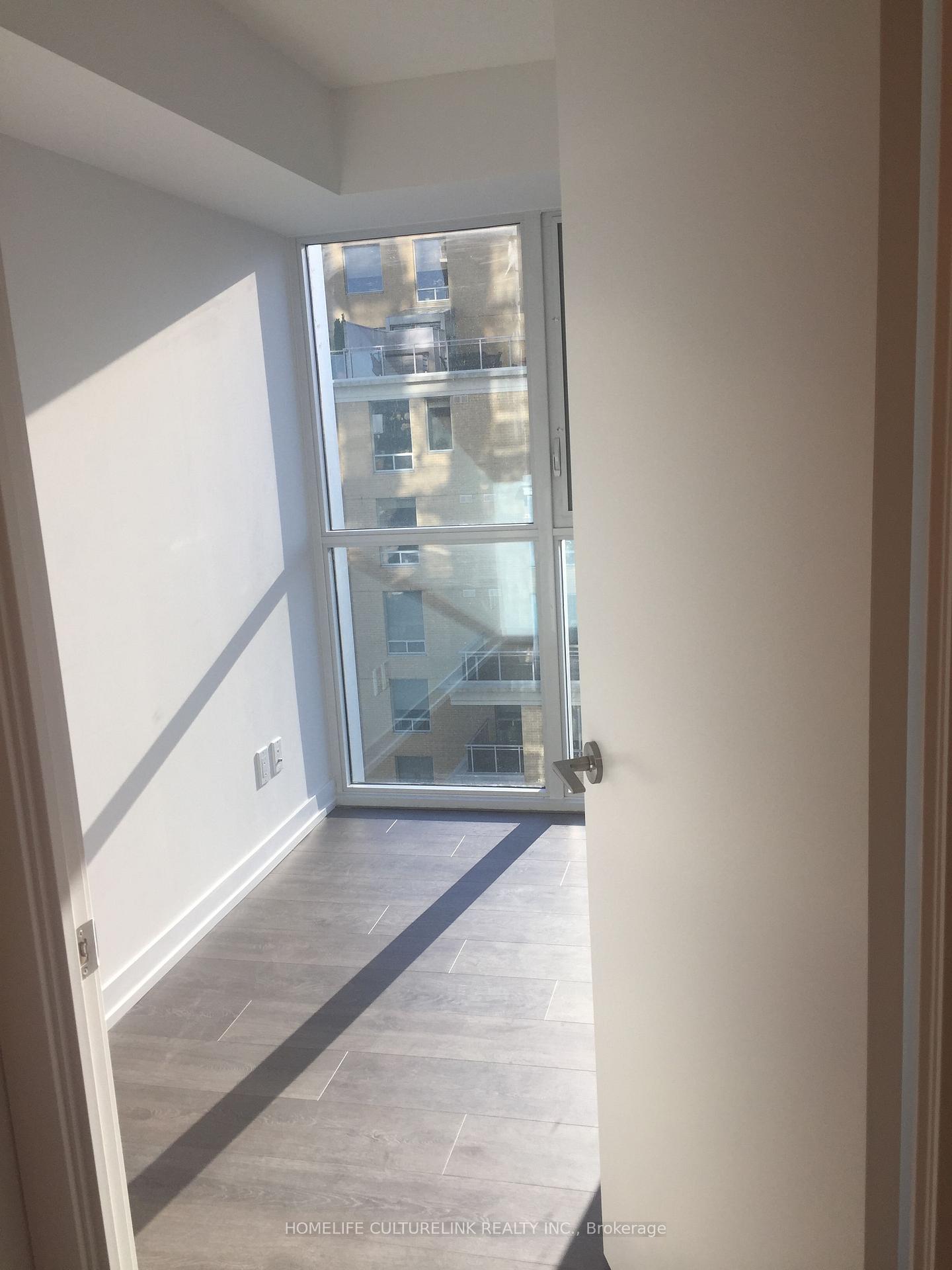 Photo 6 of Unit 1505, 125 Redpath Avenue, Toronto, Mount Pleasant West — HOMEH