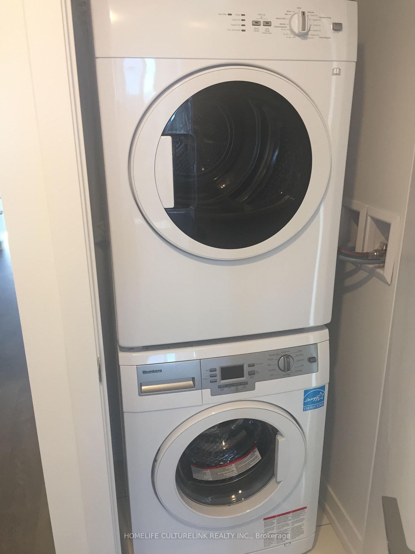 Photo 9 of Unit 1505, 125 Redpath Avenue, Toronto, Mount Pleasant West — HOMEH