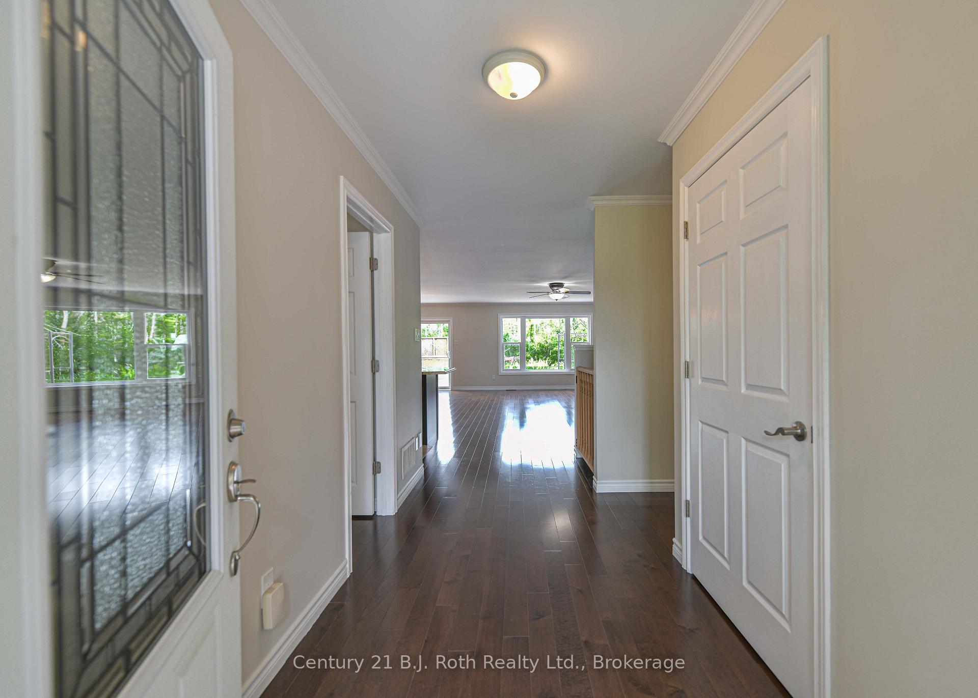 Photo 8 of 65 Courtland Street, Ramara, Atherley — HOMEH