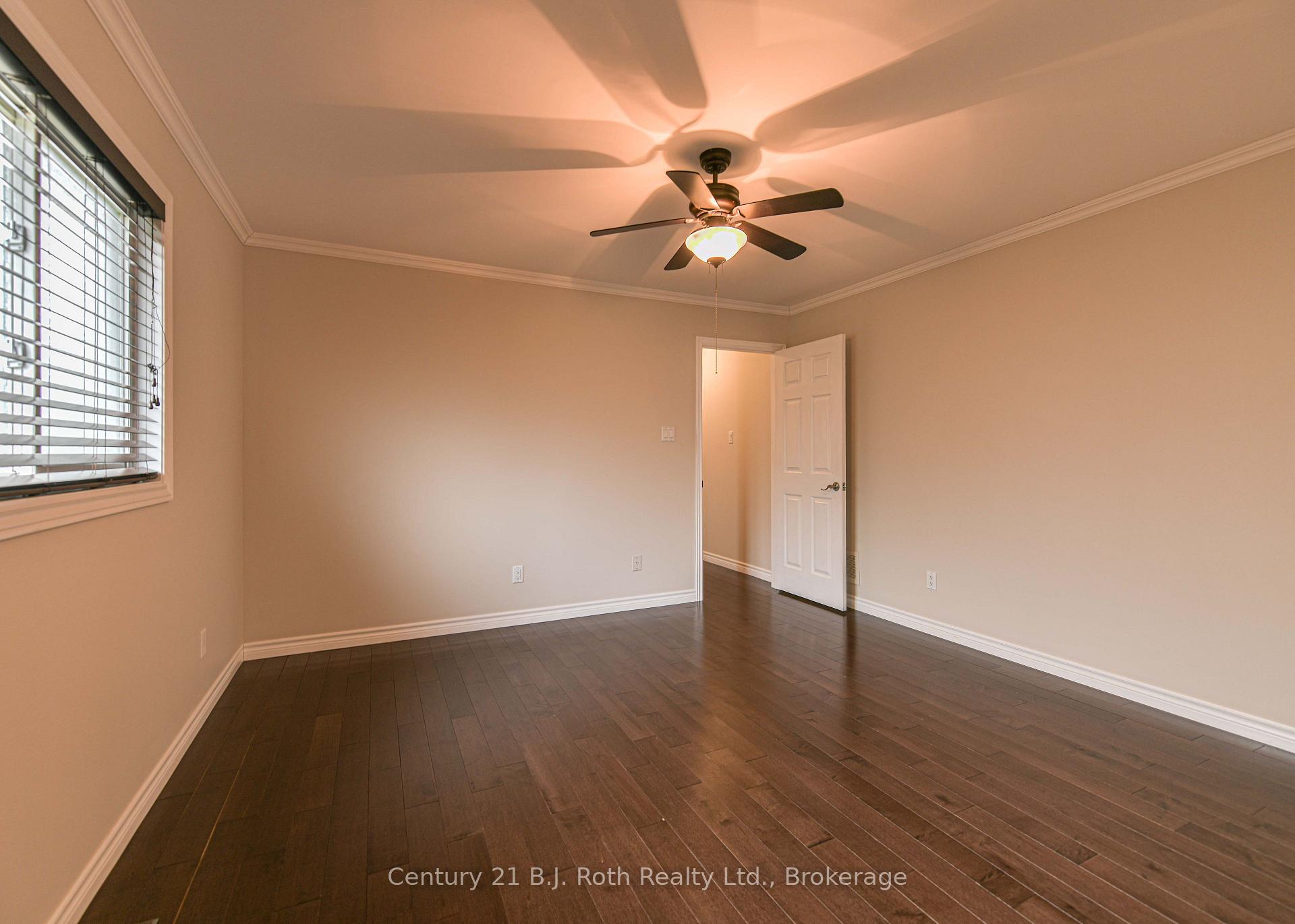 Photo 32 of 65 Courtland Street, Ramara, Atherley — HOMEH