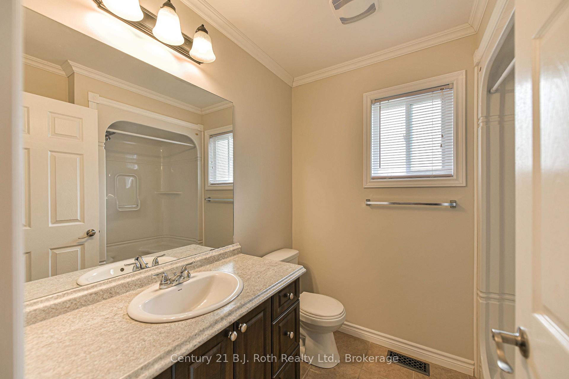 Photo 33 of 65 Courtland Street, Ramara, Atherley — HOMEH