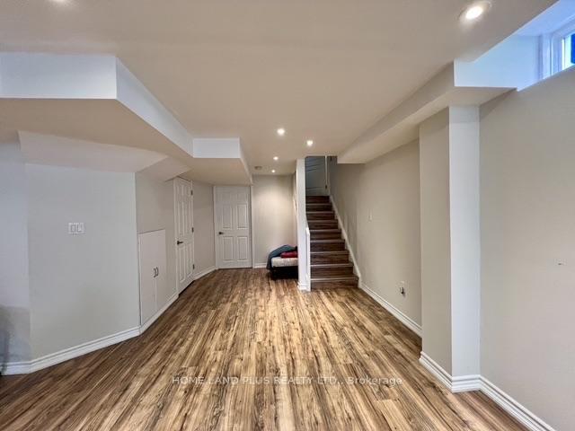 Photo 43 of 48 Langhorst Crescent, Richmond Hill, Jefferson — HOMEH