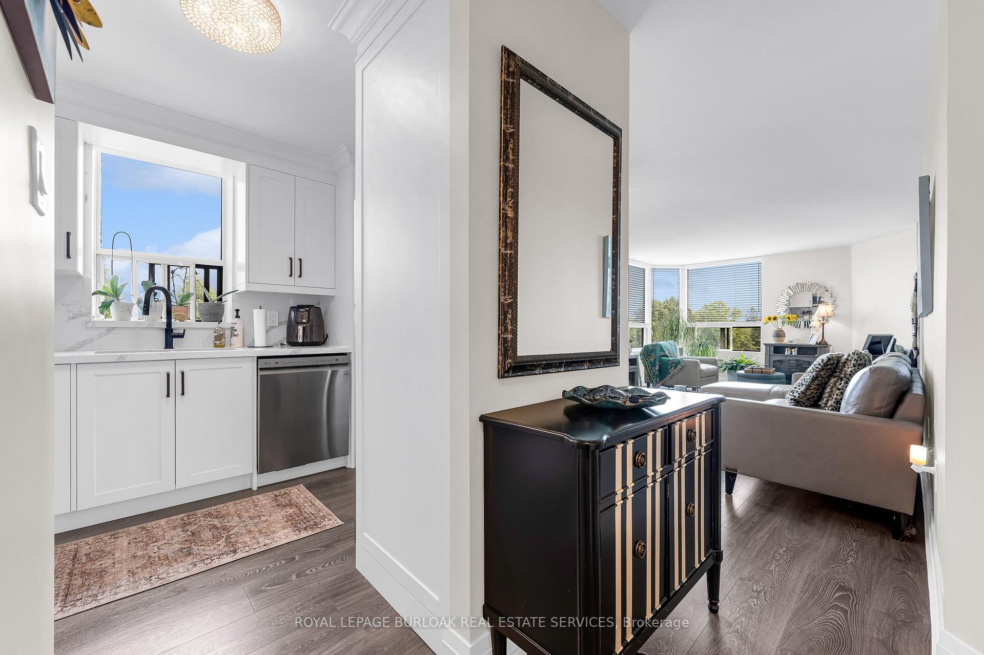 Photo 2 of Unit 509, 1270 Maple Crossing Boulevard, Burlington, Brant — HOMEH