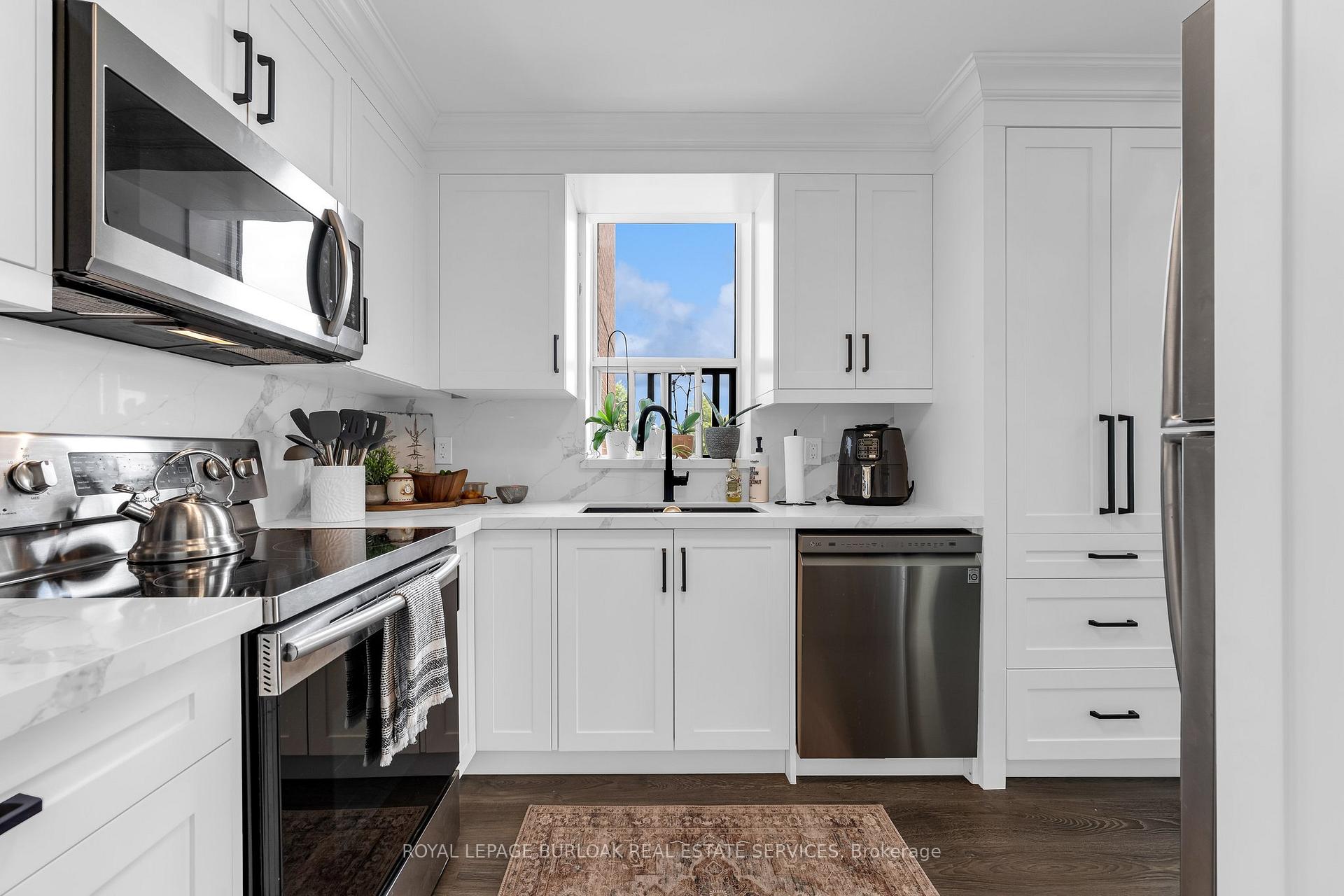 Photo 8 of Unit 509, 1270 Maple Crossing Boulevard, Burlington, Brant — HOMEH