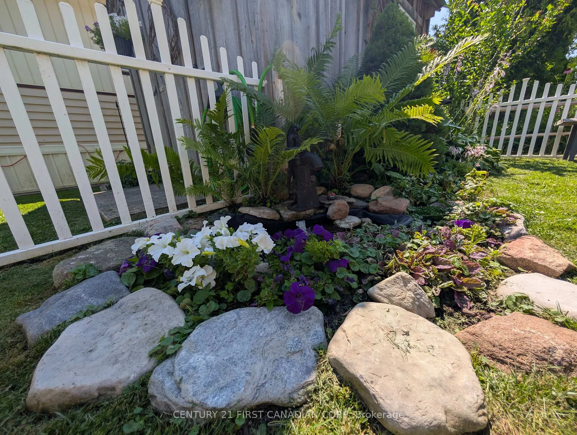 Photo 51 of 28- 79681 Bluewater Highway, Central Huron, Goderich — HOMEH