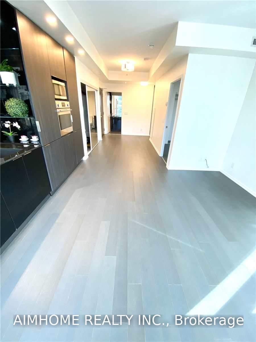 Photo 10 of Unit 3903, 70 Temperance Street, Toronto, Bay Street Corridor — HOMEH