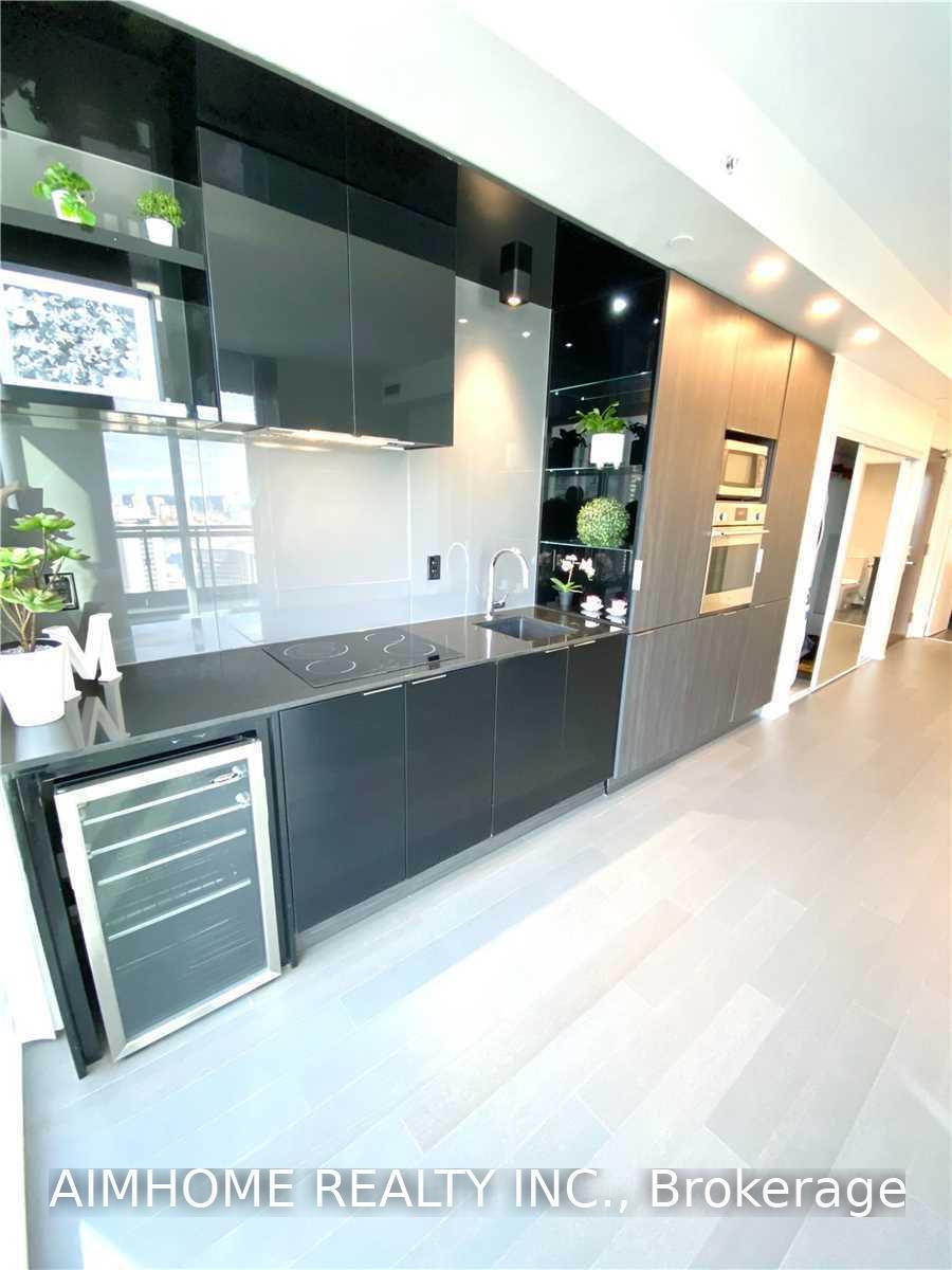 Photo 15 of Unit 3903, 70 Temperance Street, Toronto, Bay Street Corridor — HOMEH