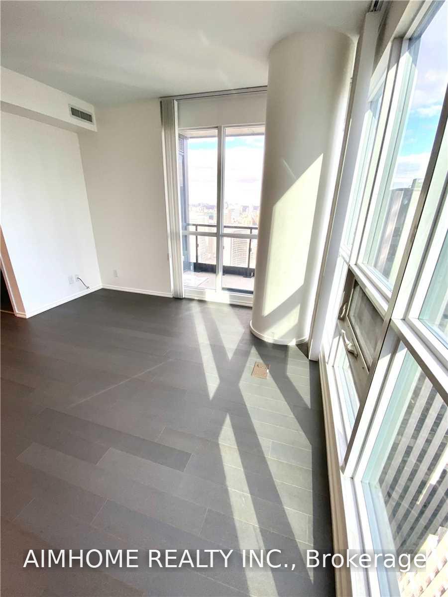 Photo 18 of Unit 3903, 70 Temperance Street, Toronto, Bay Street Corridor — HOMEH