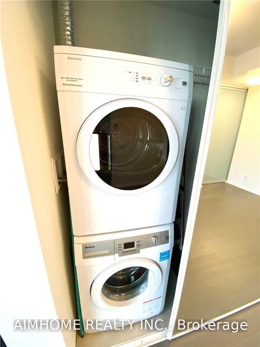 Photo 34 of Unit 3903, 70 Temperance Street, Toronto, Bay Street Corridor — HOMEH