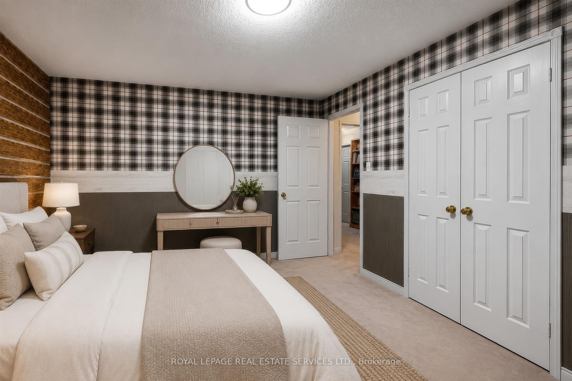 Photo 27 of 45 Rosemarie Crescent, Whitby, Brooklin — HOMEH