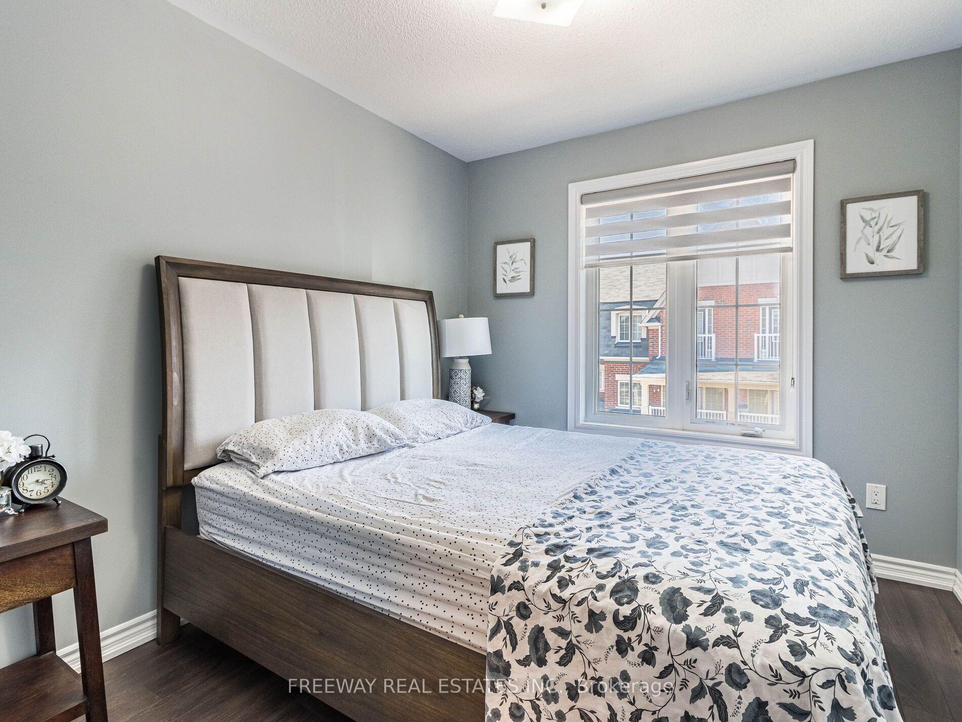 Photo 19 of 46 Miami Grove, Brampton, Heart Lake East — HOMEH