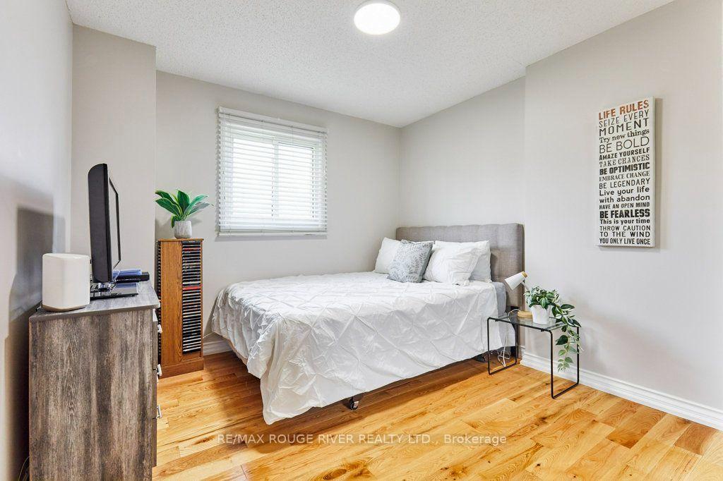 Photo 34 of 216 Wright Crescent, Ajax, Central — HOMEH