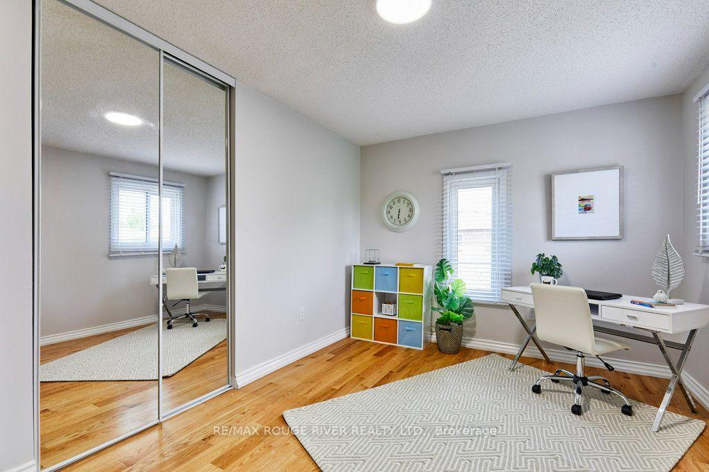 Photo 41 of 216 Wright Crescent, Ajax, Central — HOMEH