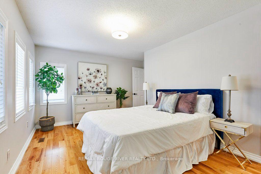 Photo 46 of 216 Wright Crescent, Ajax, Central — HOMEH