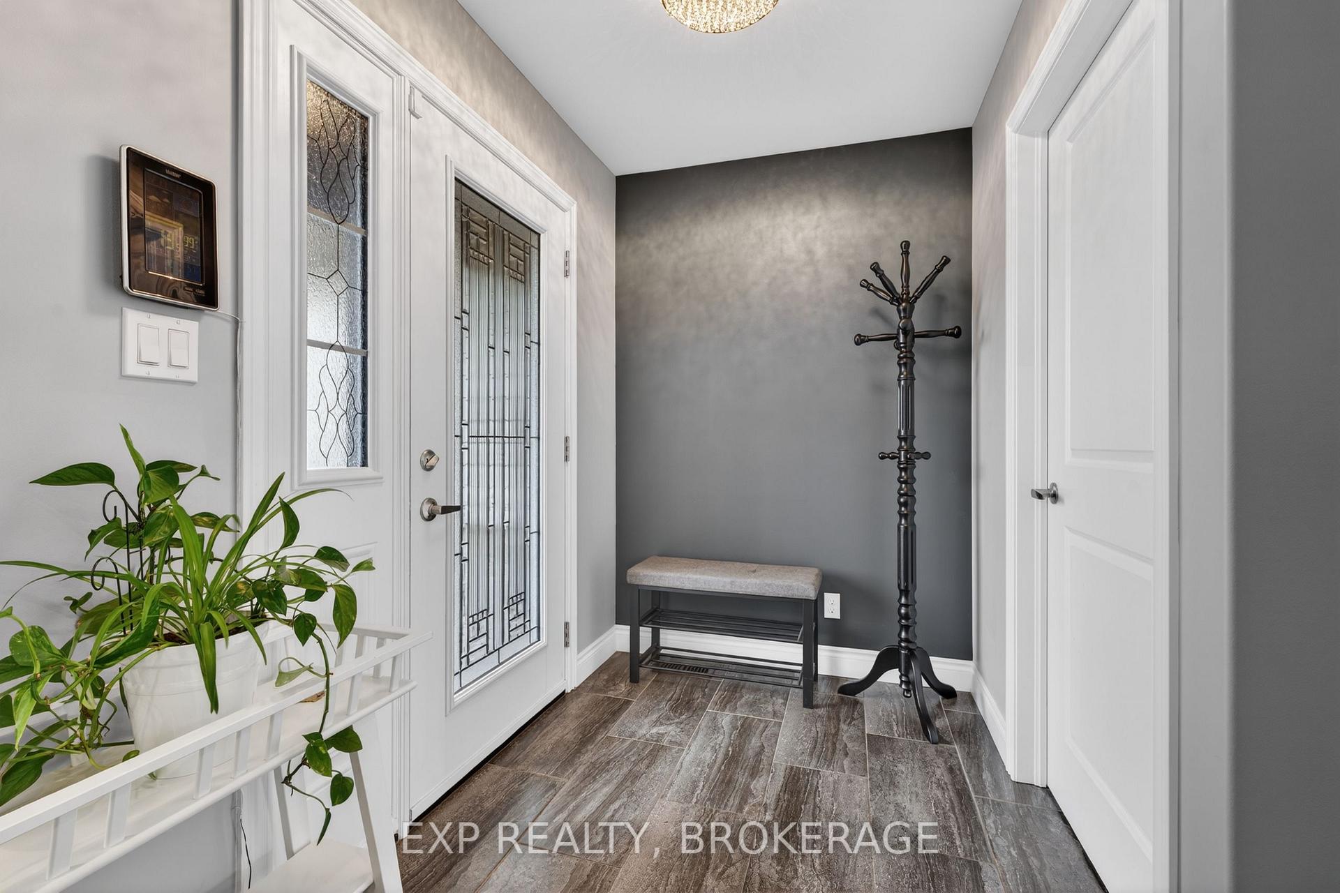 Photo 4 of 79 Deacon Place, Belleville, Belleville Ward — HOMEH