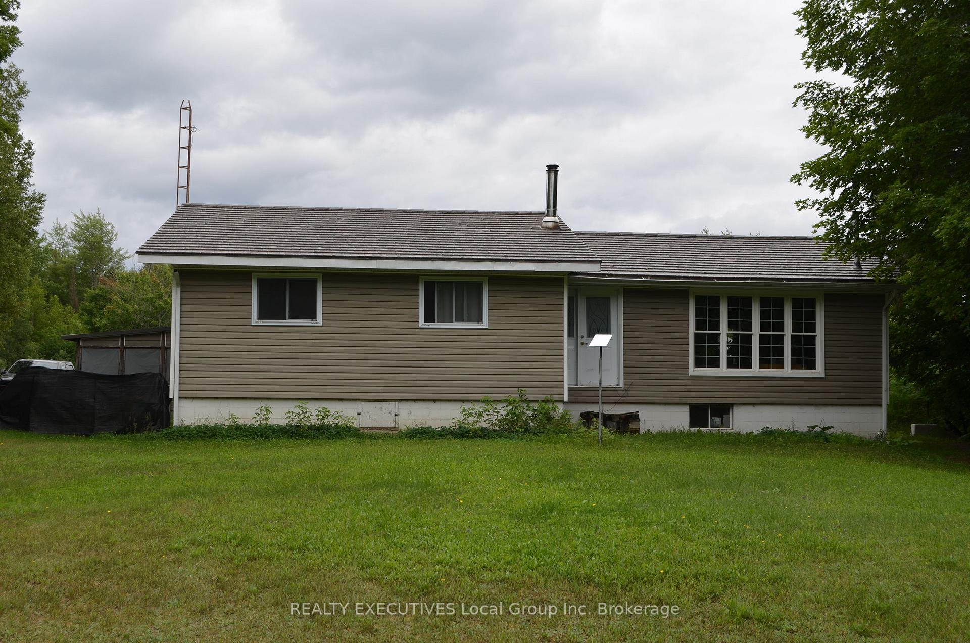 Photo 51 of 1405 Pioneer Road, Chisholm — HOMEH