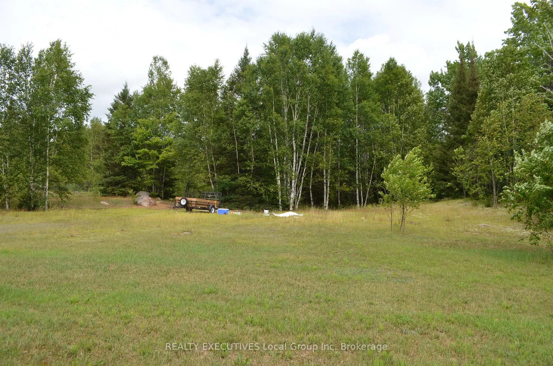 Photo 13 of 1405 Pioneer Road, Chisholm — HOMEH