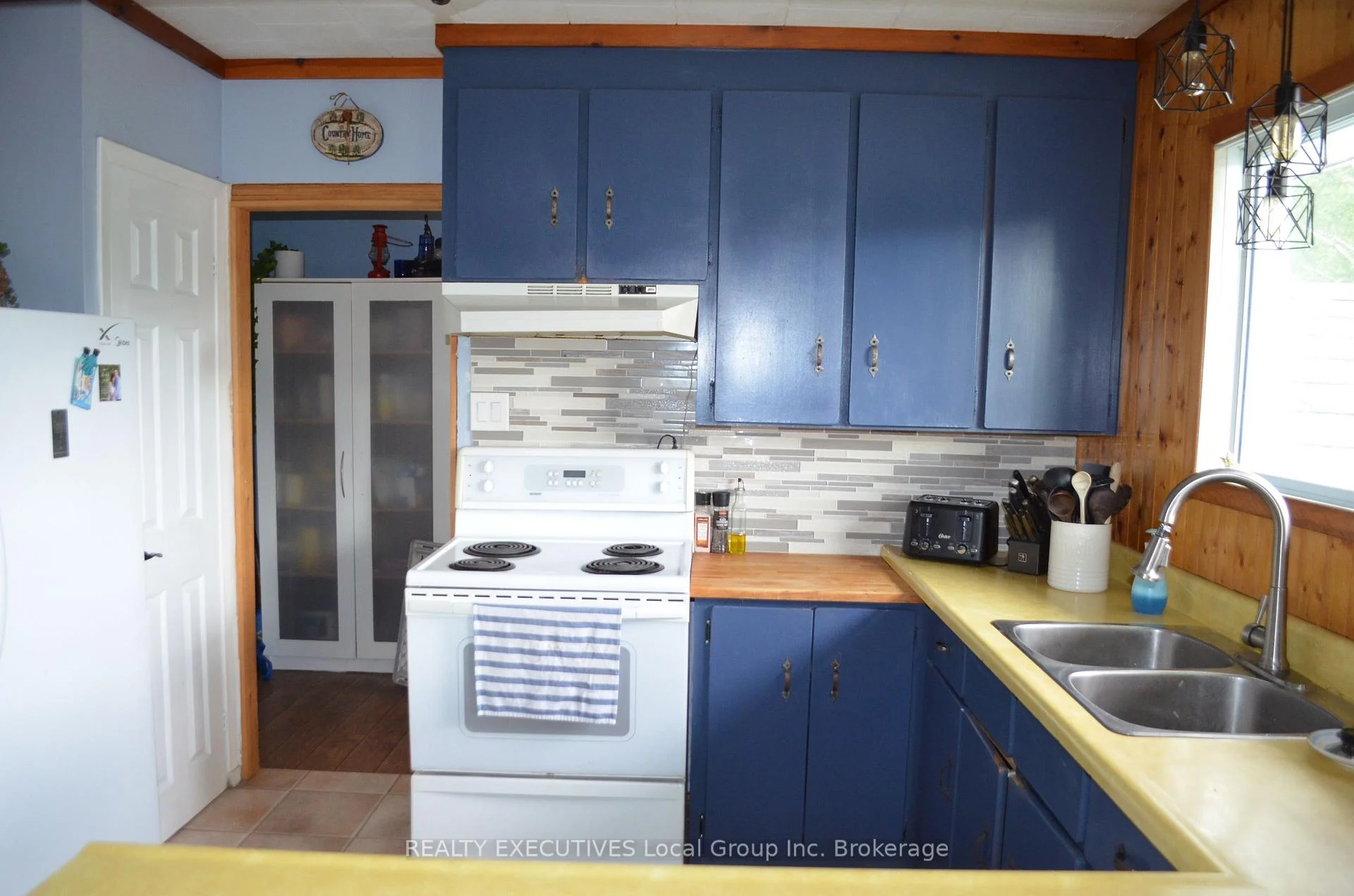 Photo 42 of 1405 Pioneer Road, Chisholm — HOMEH