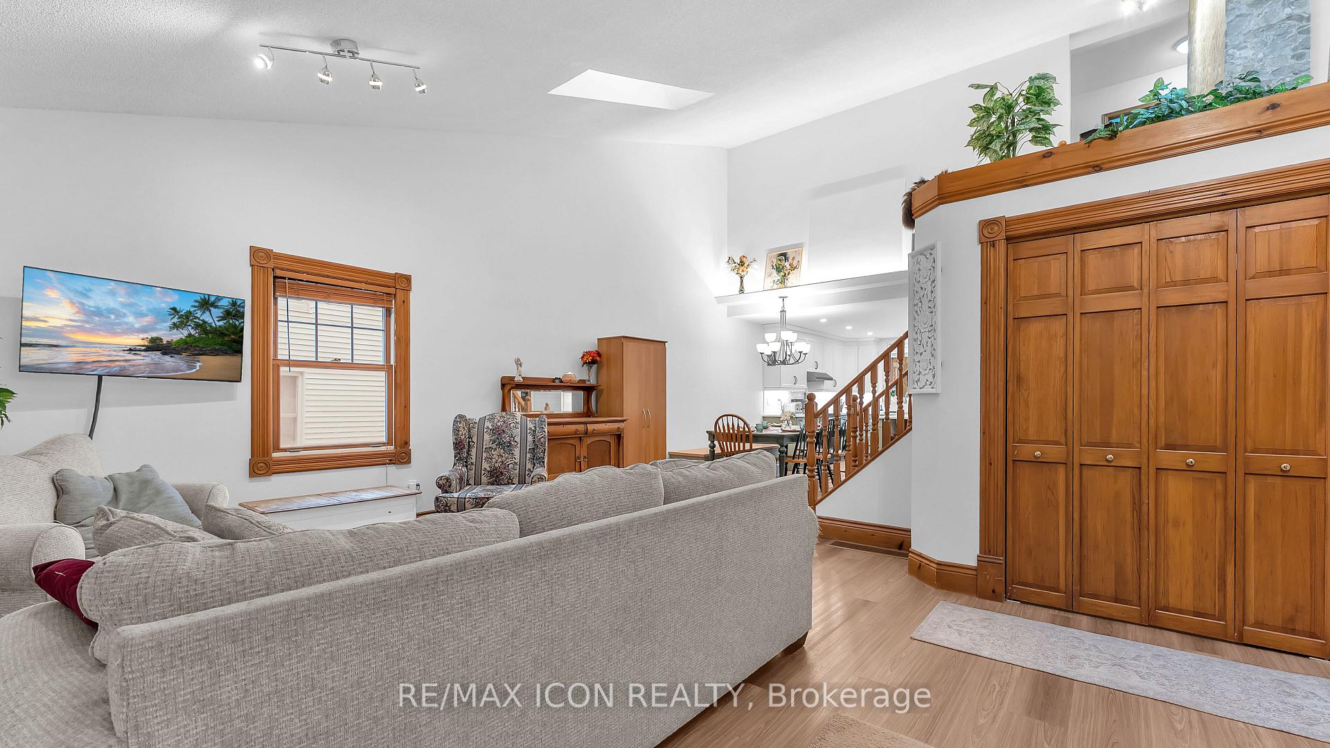 Photo 16 of 158 Broadway Street, North Middlesex, Parkhill — HOMEH