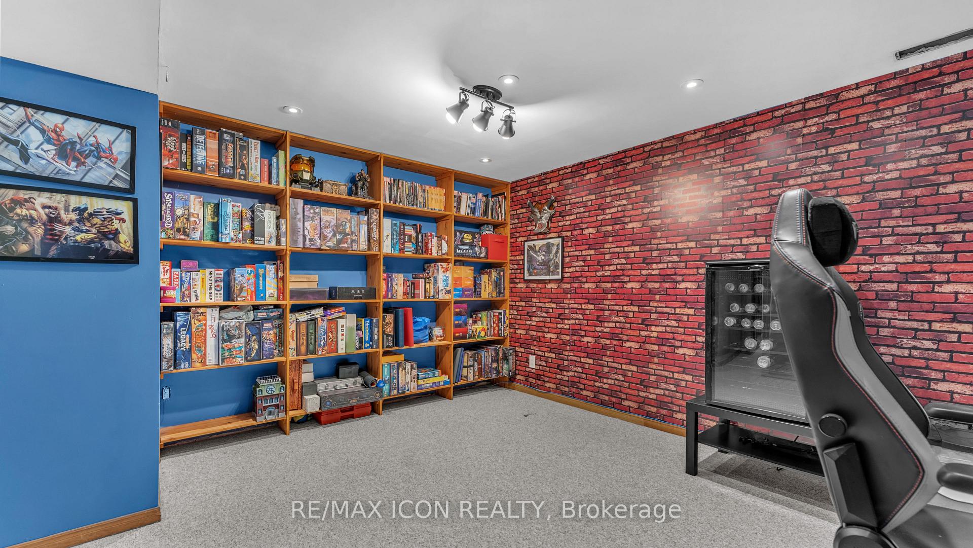 Photo 24 of 158 Broadway Street, North Middlesex, Parkhill — HOMEH
