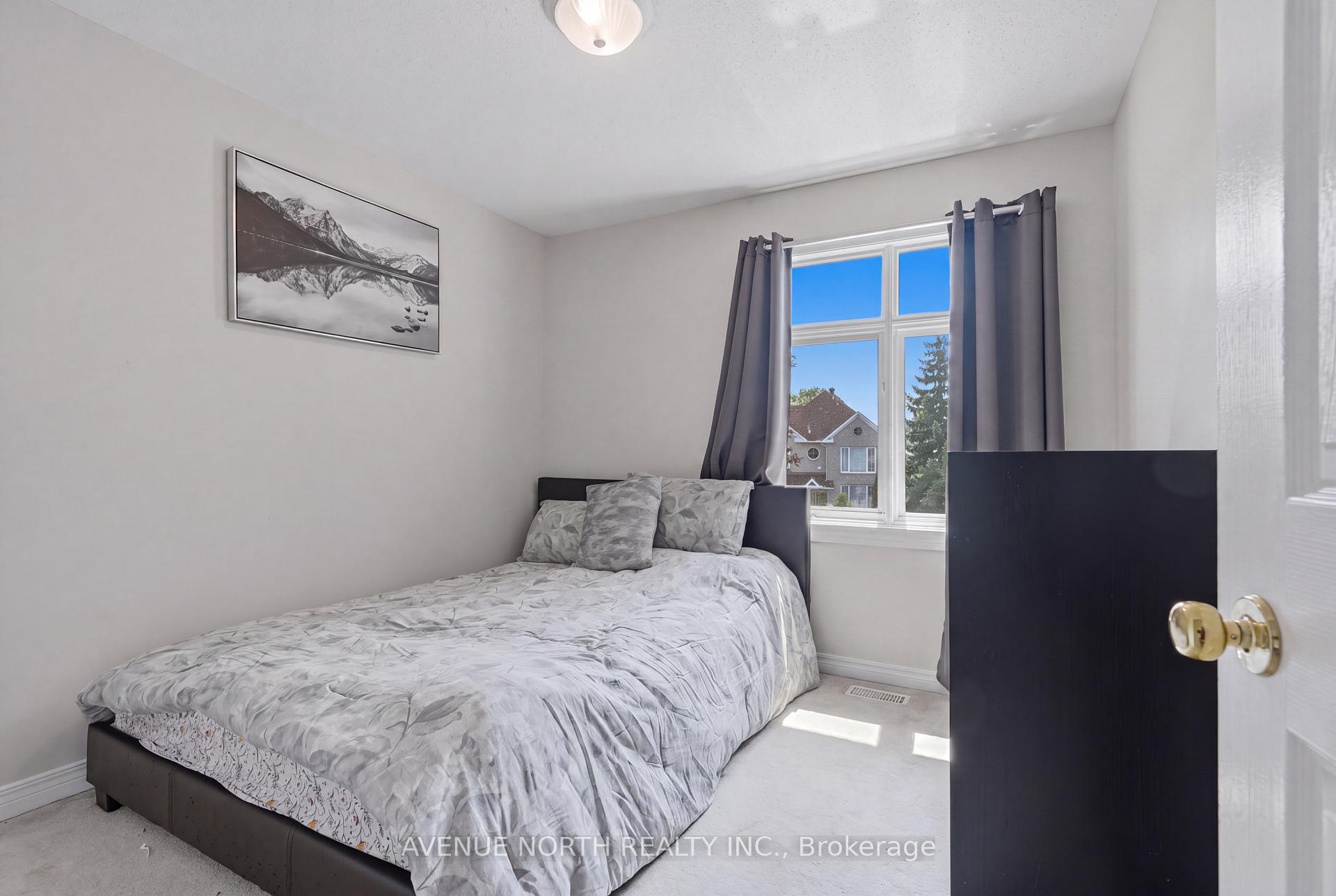 Photo 10 of 276 Windhurst Drive, Ottawa, Barrhaven East — HOMEH