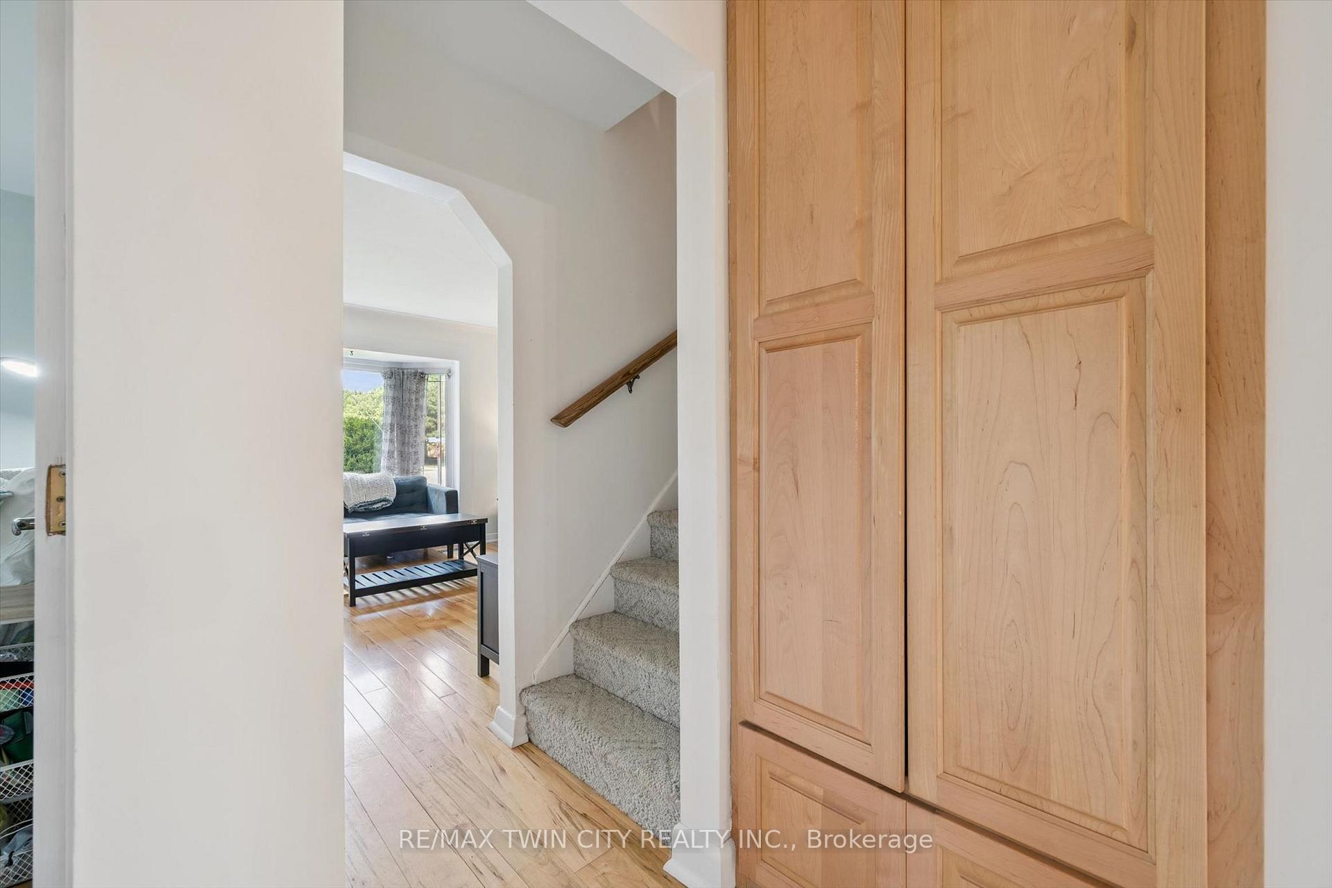 Photo 25 of 129 Florence Avenue, Kitchener, Centreville Chicopee — HOMEH