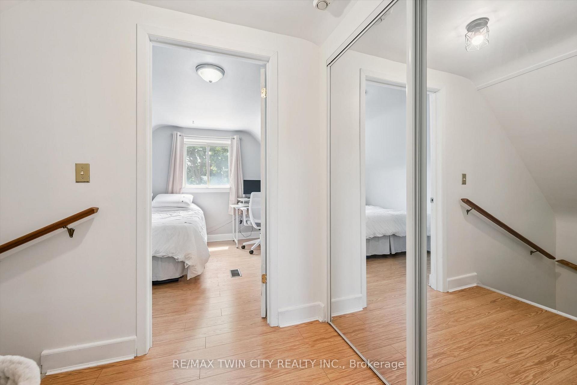 Photo 26 of 129 Florence Avenue, Kitchener, Centreville Chicopee — HOMEH