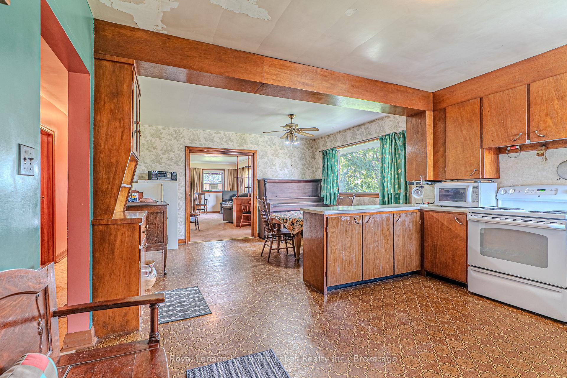 Photo 22 of C1175 Durham Road 12, Brock, Rural Brock — HOMEH