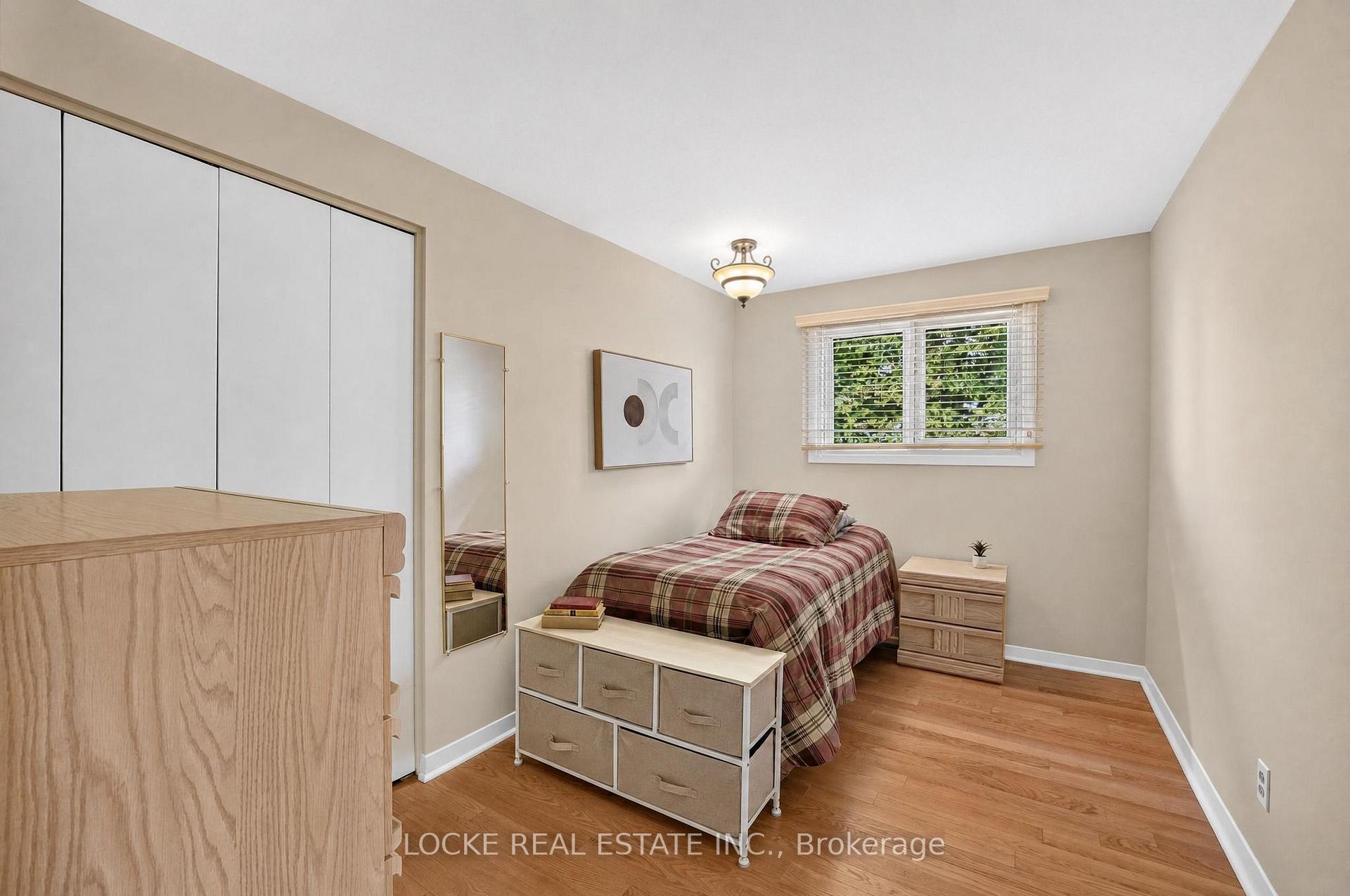 Photo 18 of 126 Juniper Street, Ottawa, Chatelaine Village — HOMEH