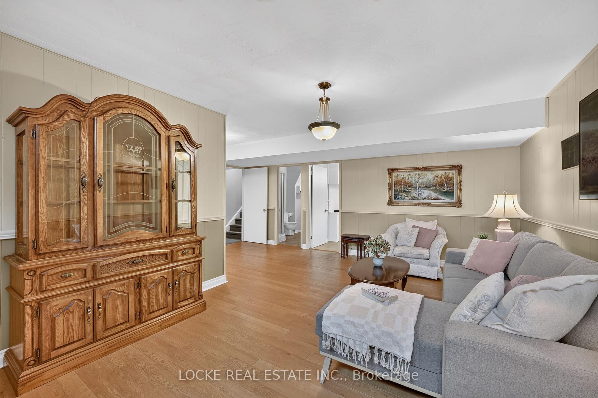 Photo 27 of 126 Juniper Street, Ottawa, Chatelaine Village — HOMEH