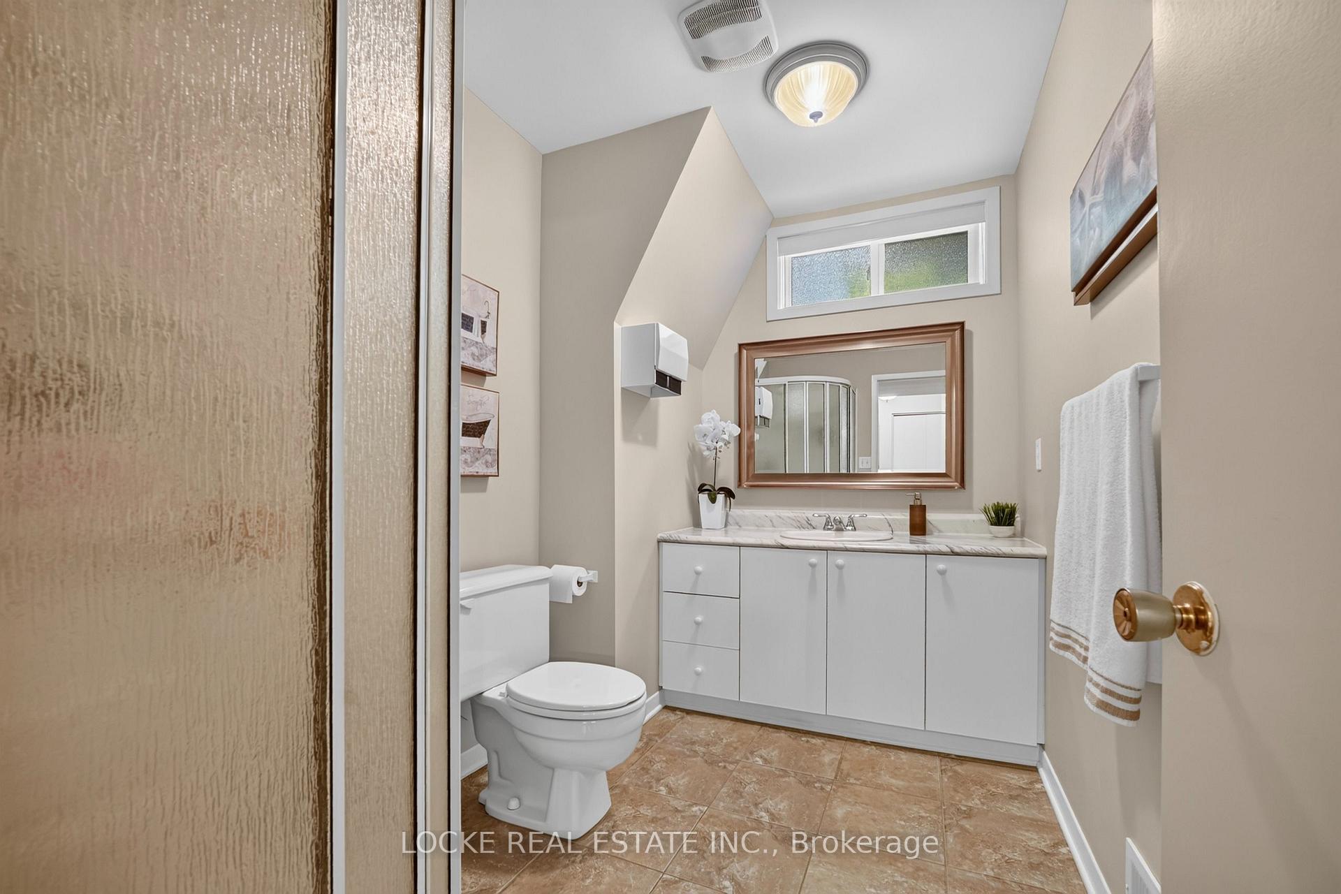 Photo 31 of 126 Juniper Street, Ottawa, Chatelaine Village — HOMEH