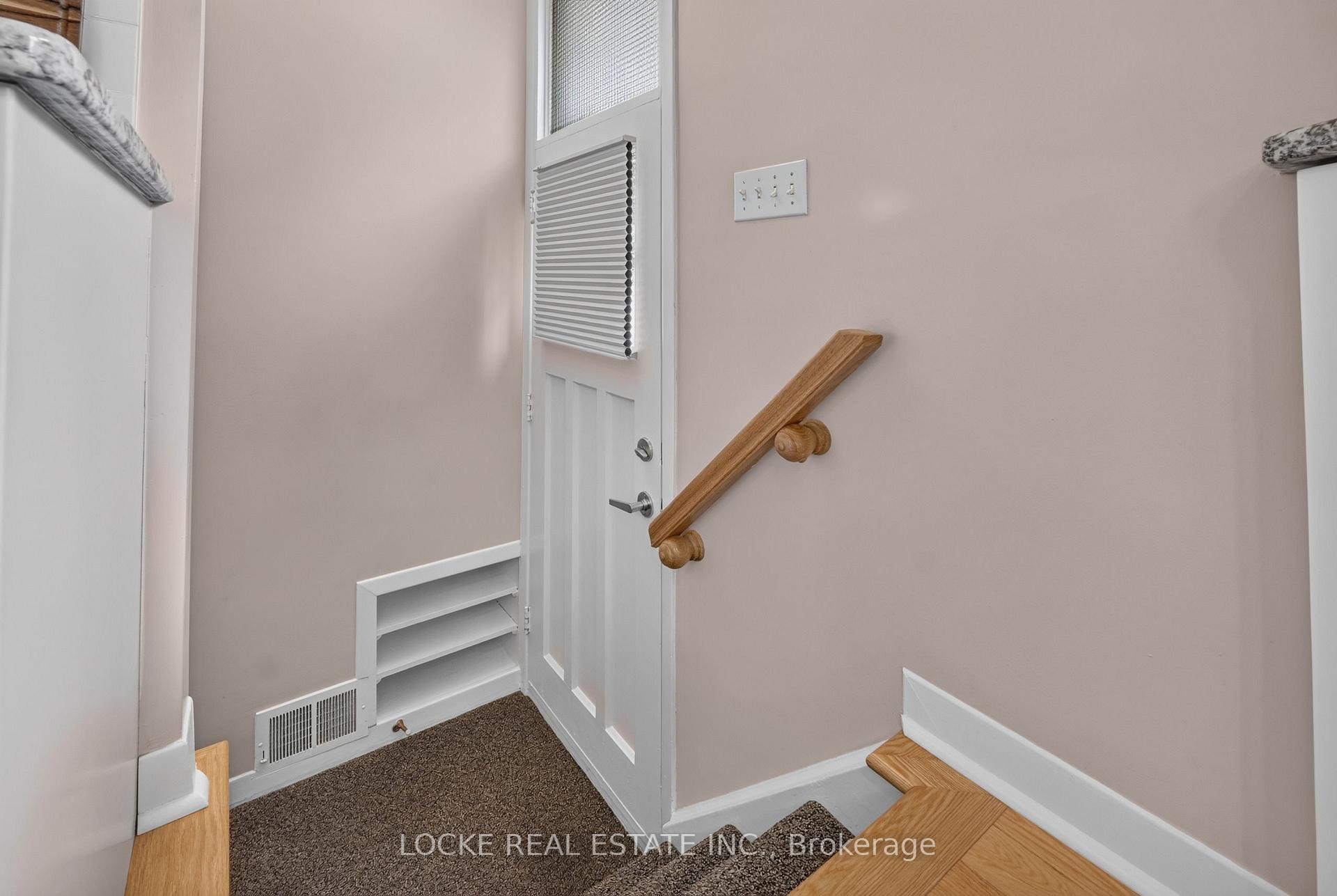 Photo 33 of 126 Juniper Street, Ottawa, Chatelaine Village — HOMEH