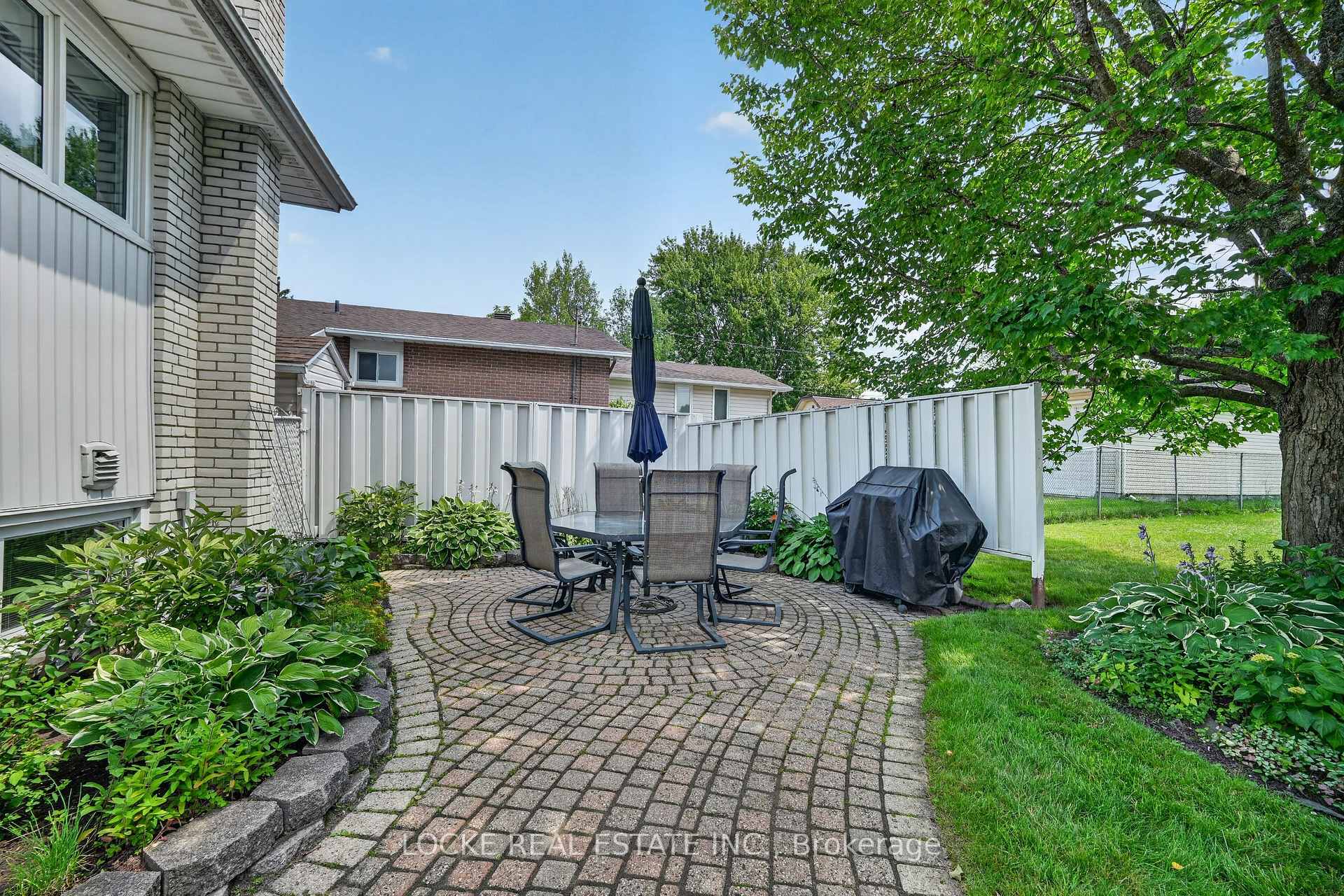 Photo 36 of 126 Juniper Street, Ottawa, Chatelaine Village — HOMEH