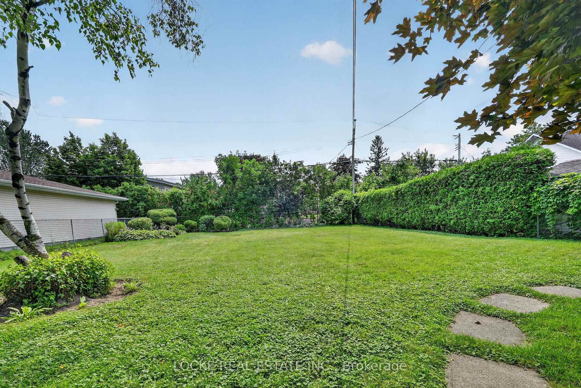 Photo 38 of 126 Juniper Street, Ottawa, Chatelaine Village — HOMEH