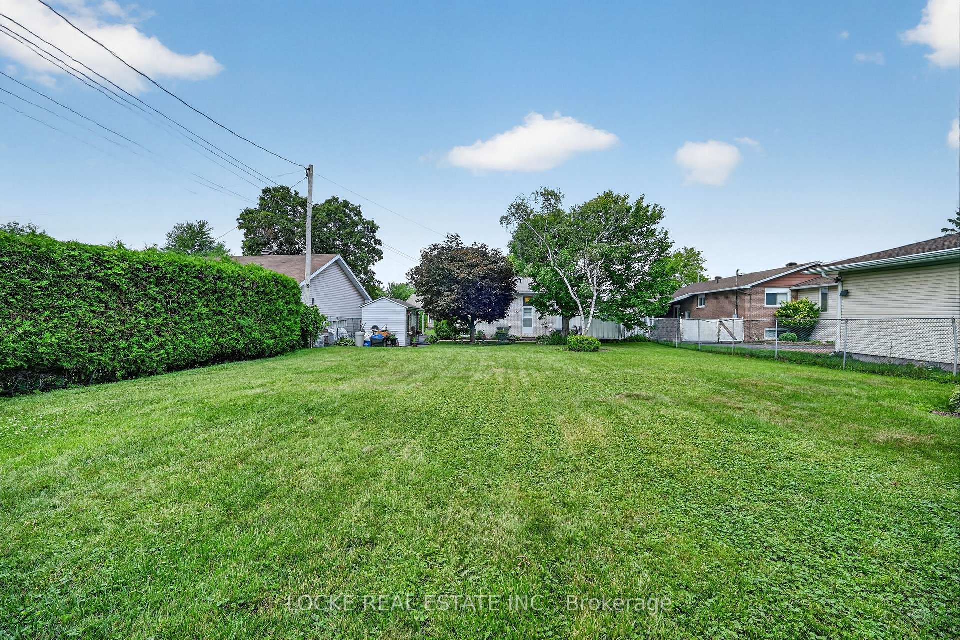 Photo 39 of 126 Juniper Street, Ottawa, Chatelaine Village — HOMEH