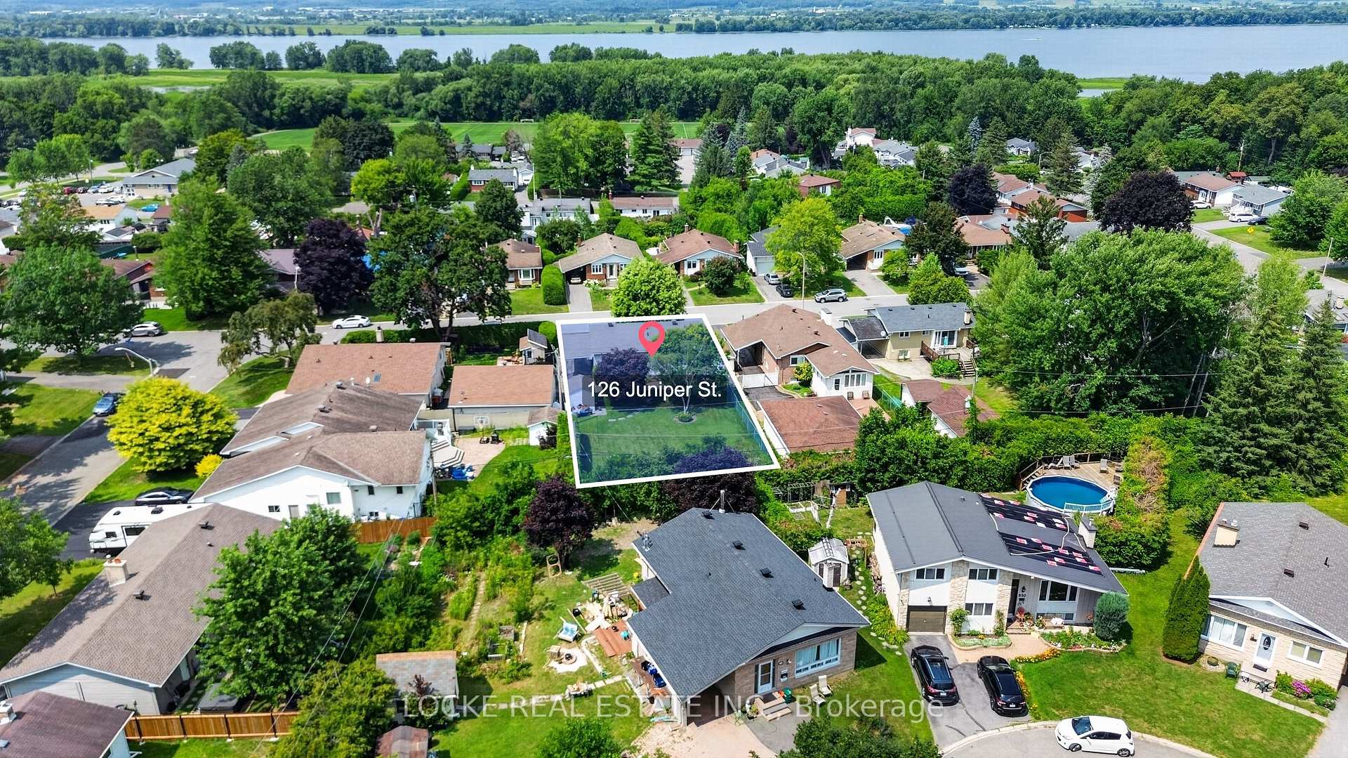 Photo 48 of 126 Juniper Street, Ottawa, Chatelaine Village — HOMEH